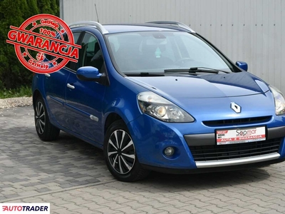 Renault Clio 1.1 benzyna 101 KM 2010r. (Kampinos)