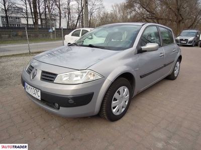 Renault Megane 1.6 benzyna 113 KM 2004r. (Warszawa)