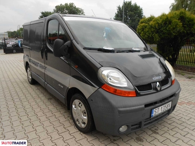 Renault Trafic 2.5 diesel 135 KM 2003r. (Tychy)