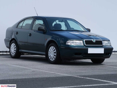 Skoda Octavia 1.6 99 KM 1999r. (Piaseczno)