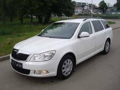 Skoda Octavia II Kombi 1.6 MPI 102KM 2009