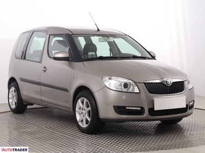 Skoda Roomster 1.6 103 KM 2007r. (Piaseczno)