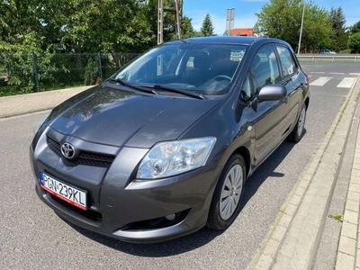 Toyota Auris I Hatchback 1.6 i 16V VVT-i 124KM 2007