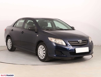 Toyota Corolla 1.6 122 KM 2007r. (Piaseczno)