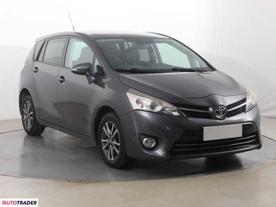 Toyota Verso 2.0 122 KM 2013r. (Piaseczno)