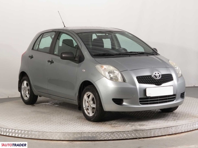 Toyota Yaris 1.0 68 KM 2007r. (Piaseczno)