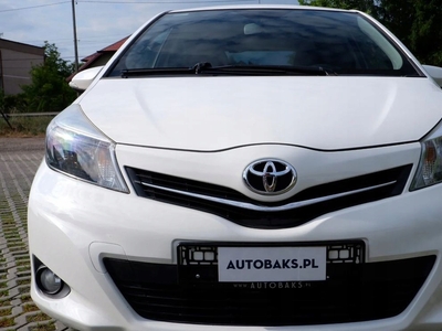 Toyota Yaris III Hatchback 5d 1.0 VVT-i 69KM 2011