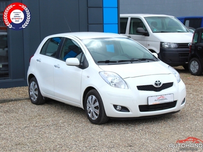 Toyota Yaris III Hatchback 5d 1.33 Dual VVT-i 99KM 2011