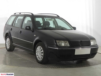 Volkswagen Bora 1.9 99 KM 2003r. (Piaseczno)