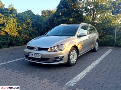 Volkswagen Golf 1.6 diesel 110 KM 2015r. (Warszawa)