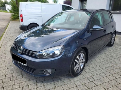 Volkswagen Golf VI Hatchback 5d 1.6 TDI-CR DPF BlueMotion 105KM 2011