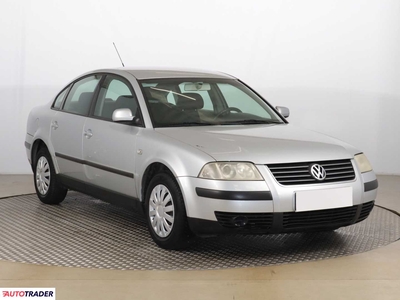 Volkswagen Passat 1.6 100 KM 2000r. (Piaseczno)