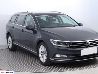 Volkswagen Passat 2.0 147 KM 2014r. (Piaseczno)