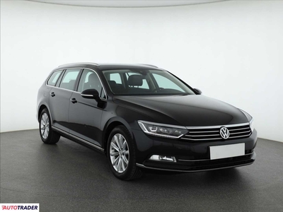 Volkswagen Passat 2.0 147 KM 2017r. (Piaseczno)