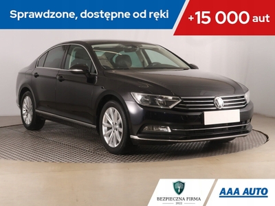 Volkswagen Passat B8 Limousine 2.0 TDI BlueMotion Technology 150KM 2015