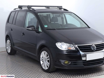 Volkswagen Touran 1.4 138 KM 2009r. (Piaseczno)