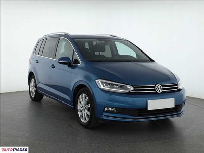 Volkswagen Touran 1.4 147 KM 2017r. (Piaseczno)