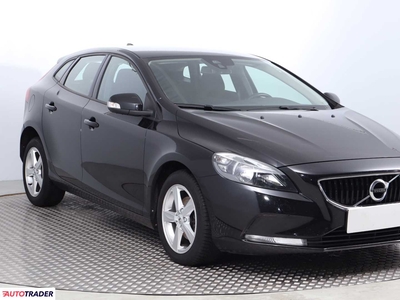 Volvo V40 2.0 118 KM 2017r. (Piaseczno)