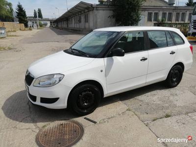 Skoda Fabia 1.6 TDI 90km salon PL FVat hałasuje skrzynia biegów