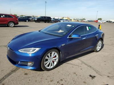 Tesla Model S P90D electric automat