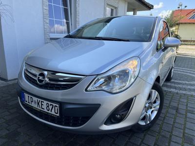 Corsa 1,4 benz klima rok 2011 3-drzwi alus NIEMCY