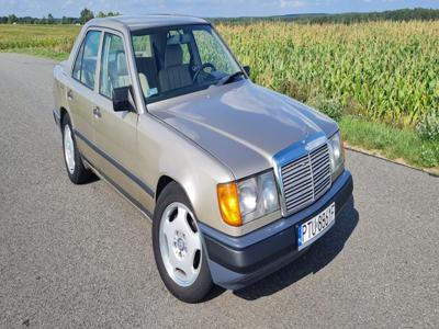 Mercedes W 124 2.0 D