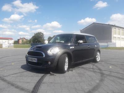 Mini Cooper s clubman 1.6 benzyna, automatyczna skrzynia biegów.