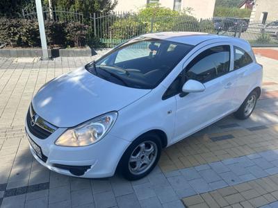 Opel corsa 1.0 bogata wersja fuul opcja klimatyzacja