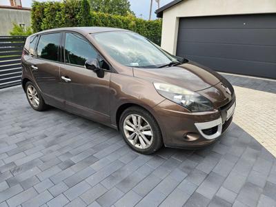 Renault Scenic III 1.9 diesel 2011 rok