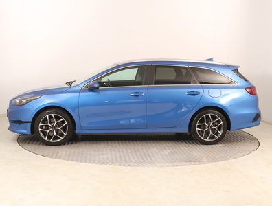 Kia Ceed 2022 1.5 T