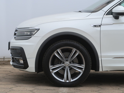 Volkswagen Tiguan 2018 2.0 TSI 113419km SUV