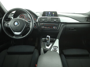 BMW 3 2013 316 d 230214km Kombi