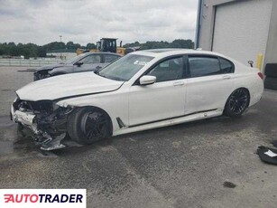 BMW 740 3.0 benzyna 2019r. (Assonet)