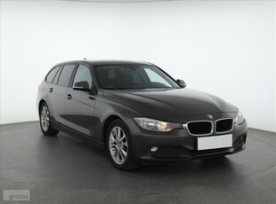 BMW SERIA 3 V (F30/F31/F34) BMW SERIA 3 , Navi, Klimatronic, Tempomat, Parktronic,