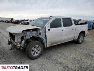 Chevrolet Silverado 5.0 benzyna 2022r. (SACRAMENTO)