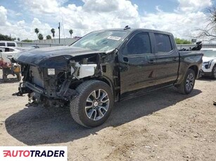 Chevrolet Silverado 5.0 benzyna 2023r. (MERCEDES)