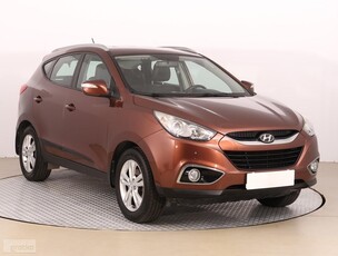 Hyundai ix35 , Salon Polska, Skóra, Klimatronic, Tempomat, Parktronic