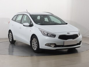 Kia Cee'd II , Salon Polska, Serwis ASO, Klima, Parktronic