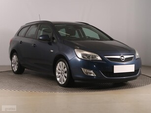 Opel Astra J , Klima, Tempomat, Parktronic,ALU