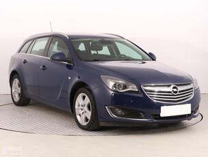 Opel Insignia , Salon Polska, Klimatronic, Tempomat, Parktronic