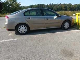 Renault laguna 3 wersja po liftingu, niski oryginalny przebieg