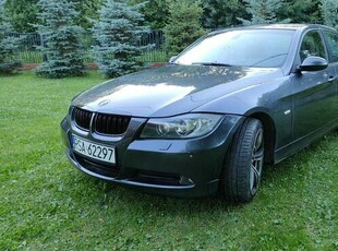 Sprzedam BMW Seria 3 e90 320i