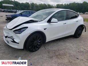 Tesla Model Y benzyna 2022r. (CHARLES CITY)