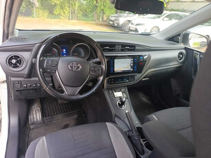 Toyota Auris 2016 Hybrid 128762km Kombi