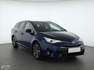 Toyota Avensis IV , Salon Polska, Serwis ASO, Klimatronic, Tempomat