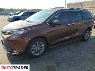 Toyota Sienna 2.0 hybrydowy 2021r. (FREDERICKSBURG)