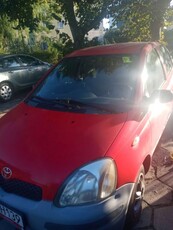 Toyota Yaris 2004r