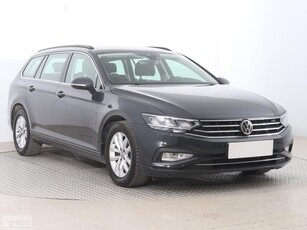 Volkswagen Passat B8 , Salon Polska, 1. Właściciel, VAT 23%, Navi, Klimatronic,