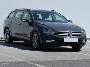 Volkswagen Passat B8 , Salon Polska, Serwis ASO, Klimatronic, Tempomat, Parktronic