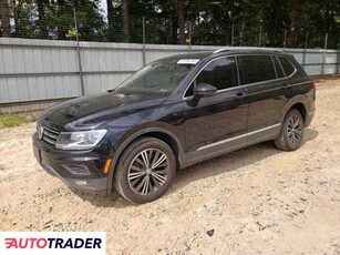 Volkswagen Tiguan 2.0 benzyna 2018r. (AUSTELL)